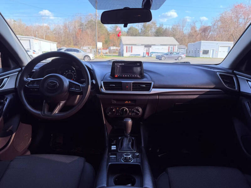 2017 Mazda MAZDA3 Sport
