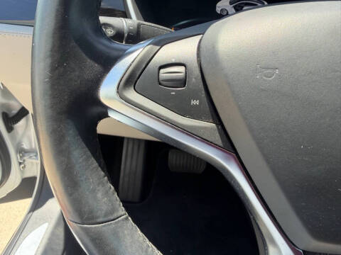 2016 Tesla Model S 90D