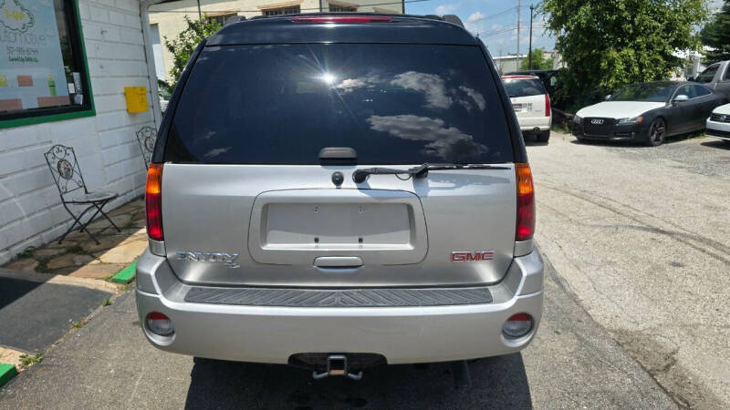 2005 GMC Envoy XL SLE