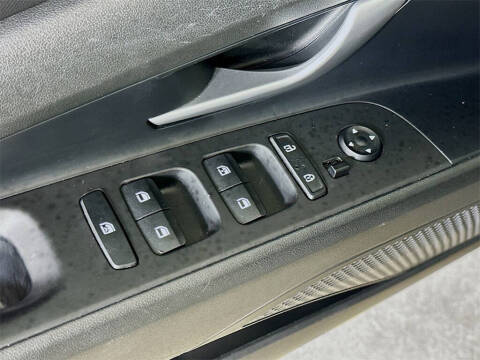 2022 Hyundai Elantra