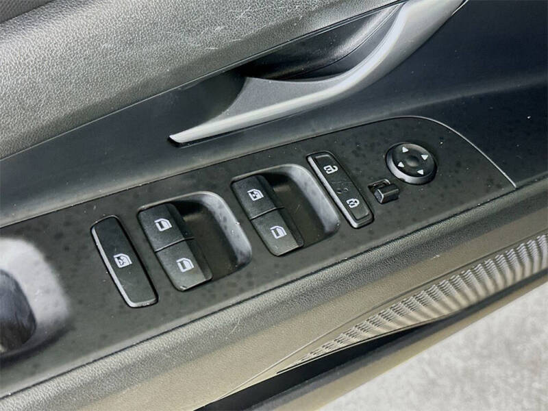 2022 Hyundai Elantra