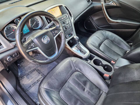 2012 Buick Verano Leather Group