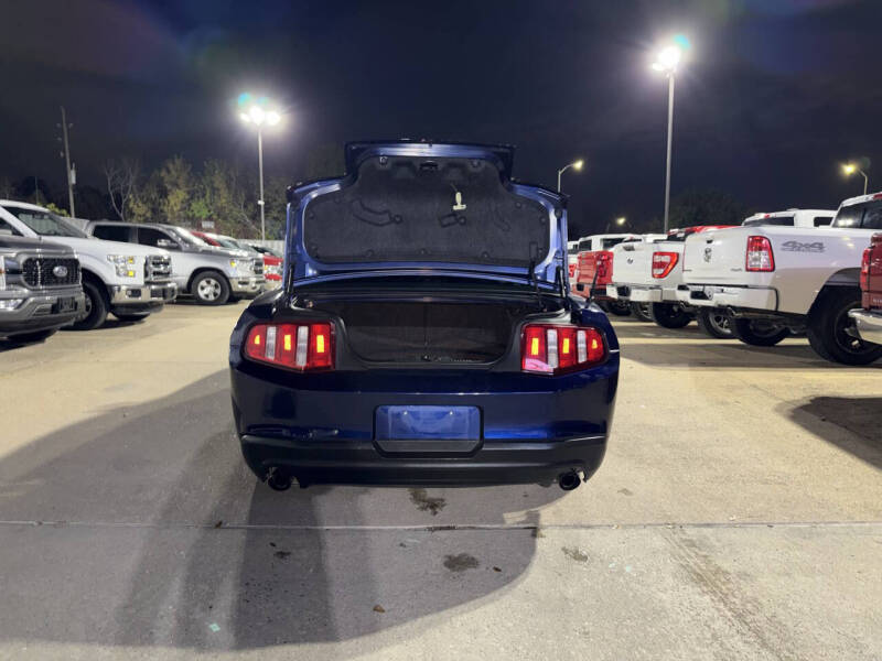 2011 Ford Mustang V6 Premium