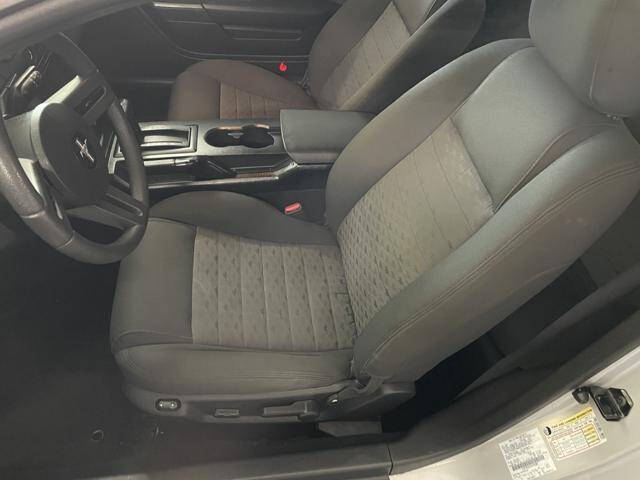 2006 Ford Mustang GT Deluxe