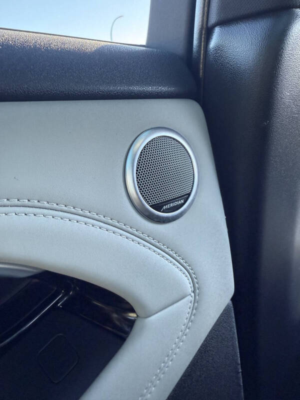 2020 Land Rover Range Rover Evoque First Edition