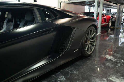 2012 Lamborghini Aventador LP 700-4