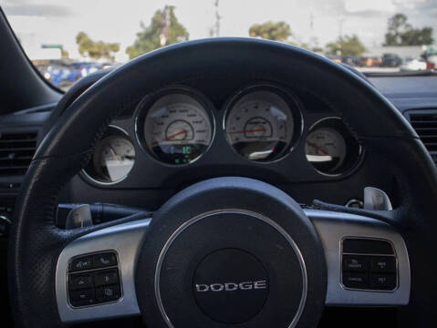2014 Dodge Challenger SRT8