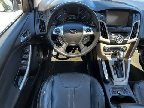 2012 Ford Focus SEL
