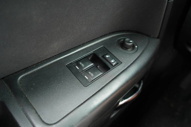 2014 Dodge Challenger SRT8 Core