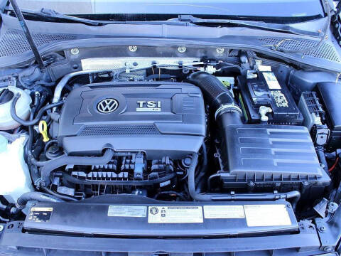 2015 Volkswagen Golf R