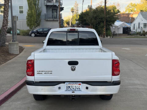 2007 Dodge Dakota SLT