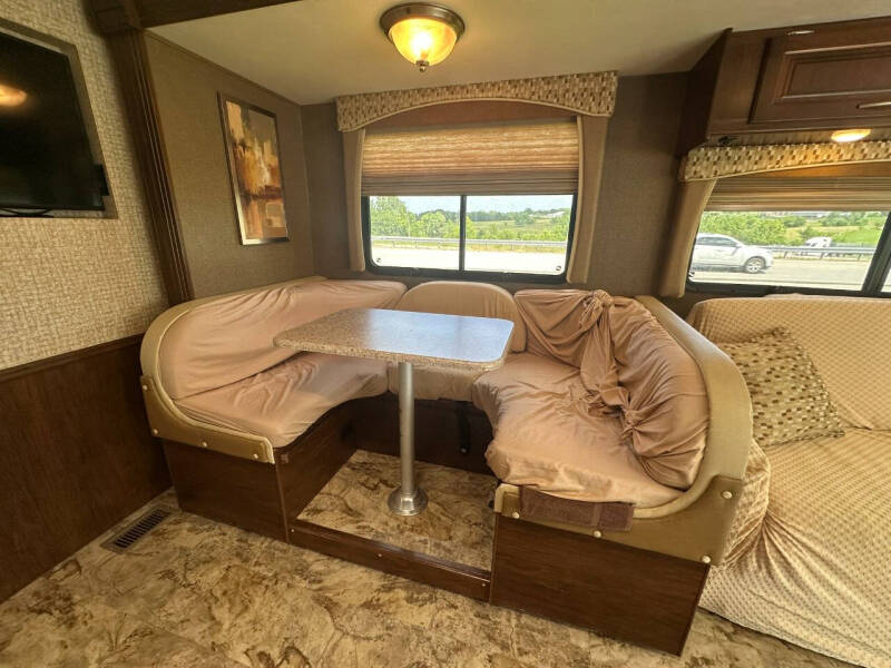 2016 Coachmen Mirada