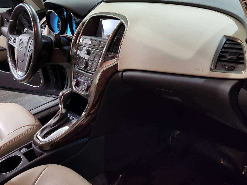 2013 Buick Verano Leather Group