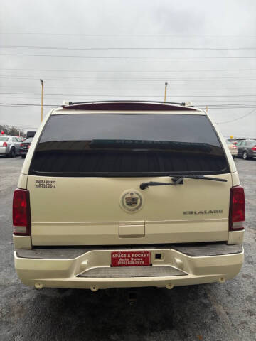 2002 Cadillac Escalade