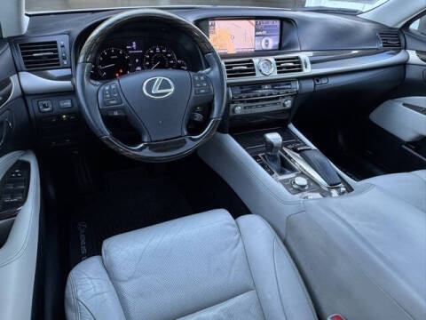 2014 Lexus LS 460