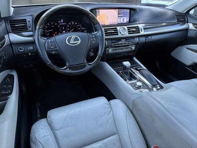 2014 Lexus LS 460
