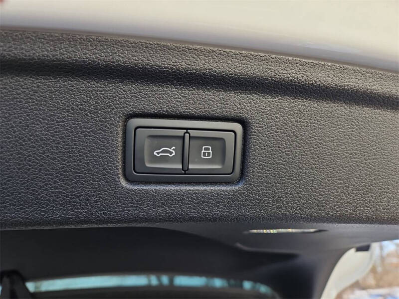 2024 Audi A5 Sportback quattro S line Premium 45 TFSI