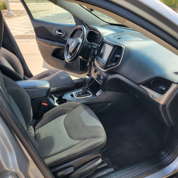 2016 Jeep Cherokee Latitude