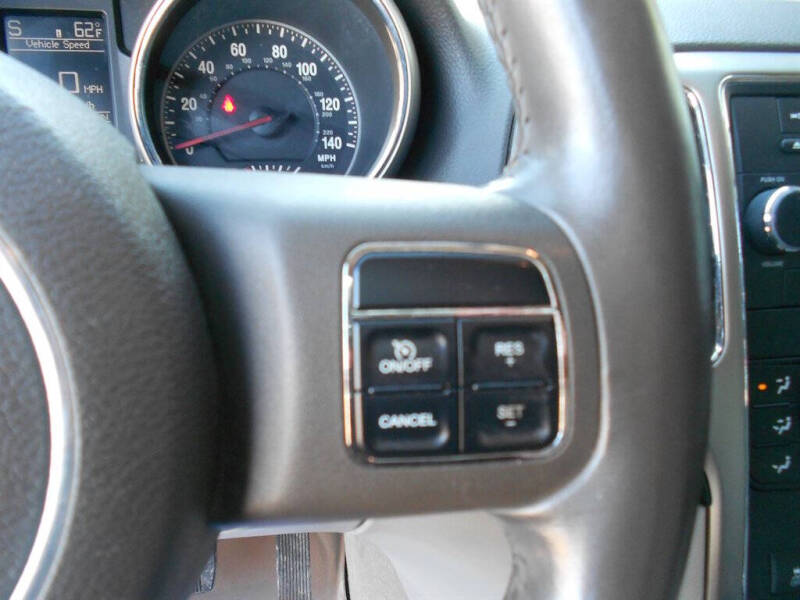 2011 Jeep Grand Cherokee Laredo