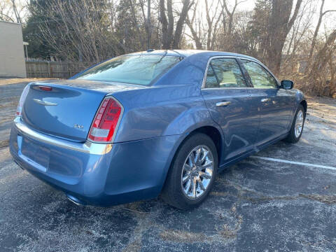 2011 Chrysler 300 Limited