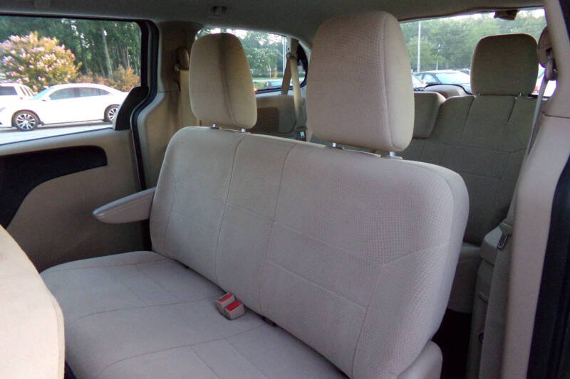2014 Dodge Grand Caravan American Value Package