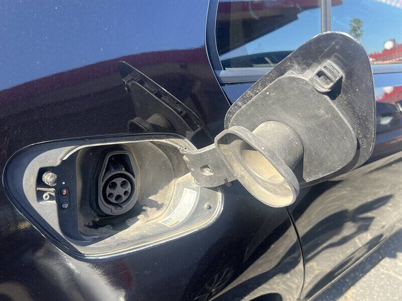 2016 Volkswagen e-Golf SE