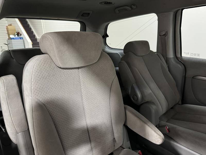 2007 Hyundai Entourage SE