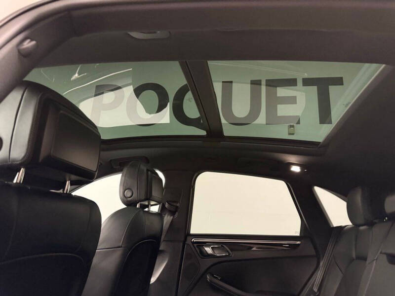 2023 Porsche Macan