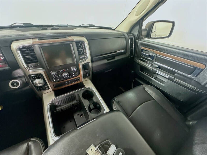 2017 RAM 1500 Laramie