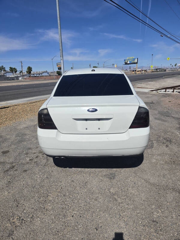 2009 Ford Taurus SE