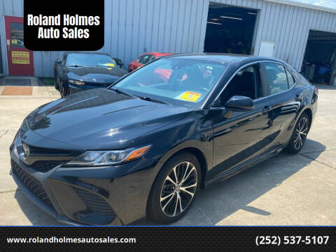 2019 Toyota Camry for sale at Roland Holmes Auto Sales in Roanoke Rapids NC