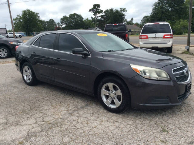 2013 Chevrolet Malibu for sale at SPRINGTIME MOTORS in Huntsville, TX