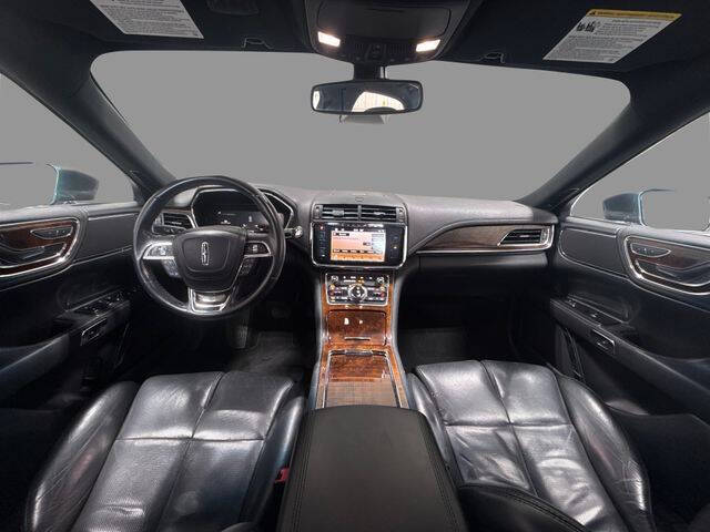 2019 Lincoln Continental Select