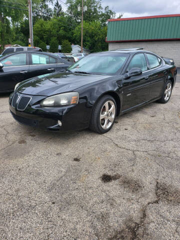 2006 Pontiac Grand Prix for sale at Johnny's Motor Cars in Toledo OH