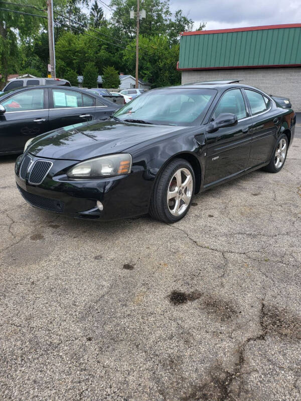 2006 Pontiac Grand Prix for sale at Johnny's Motor Cars in Toledo OH