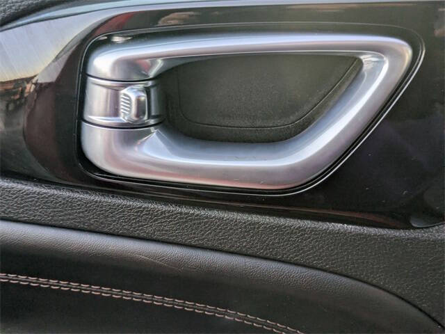 2023 Jeep Compass (Red) Edition