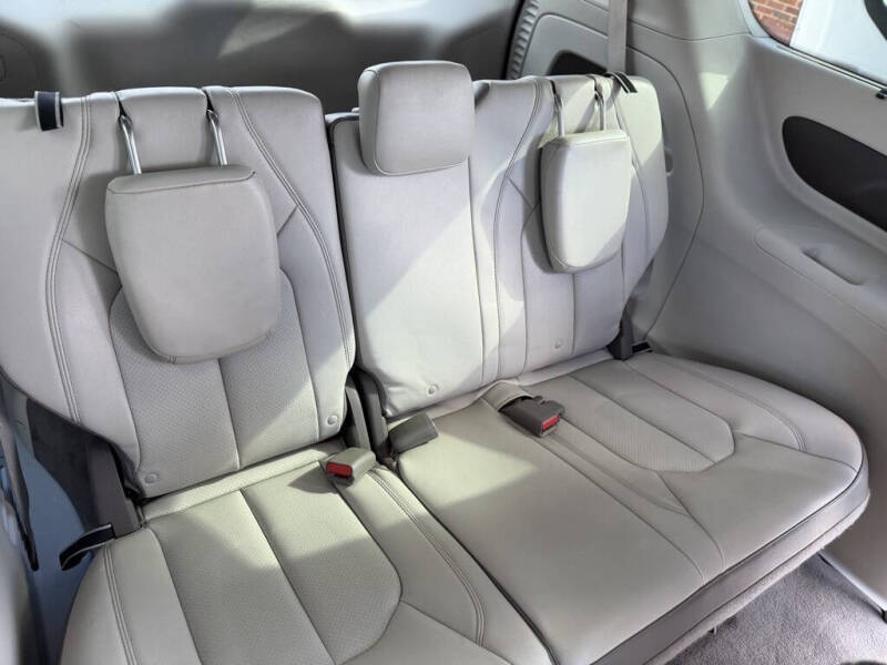 2018 Chrysler Pacifica Touring L