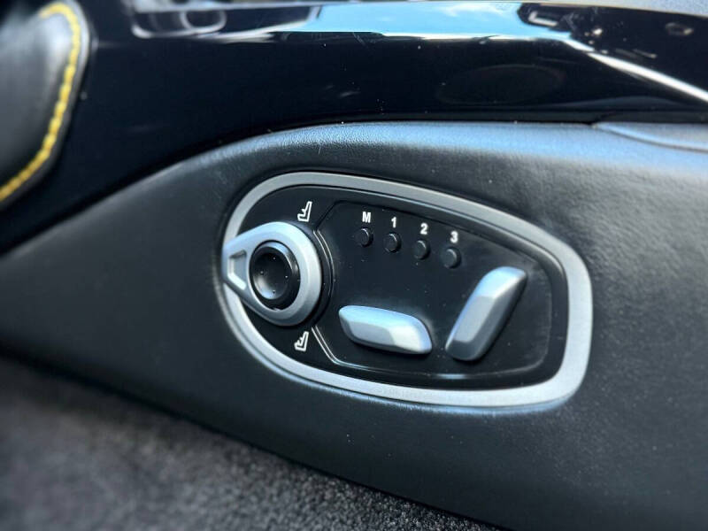 2020 Aston Martin Vantage