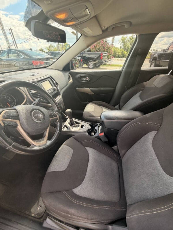 2018 Jeep Cherokee Latitude