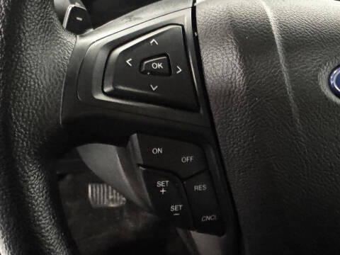 2020 Ford Edge SE