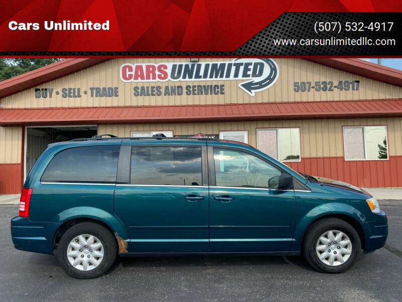 2009 Chrysler Town and Country for sale at Cars Unlimited in Marshall MN