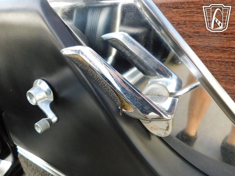 1965 Ford Thunderbird