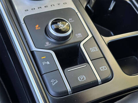 2023 Kia Sorento Hybrid EX