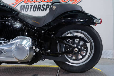 2023 Harley-Davidson Softail Standard