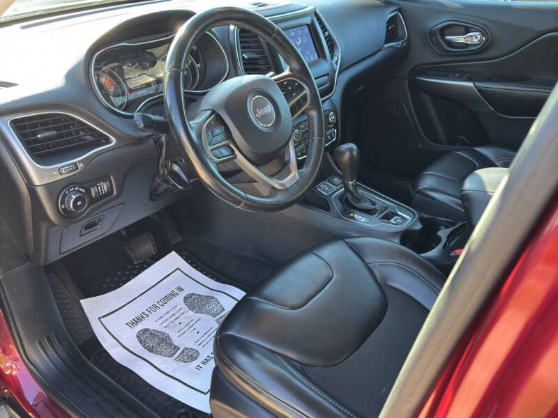 2019 Jeep Cherokee Latitude Plus