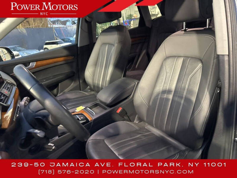 2022 Audi Q5 quattro S line Premium 45 TFSI