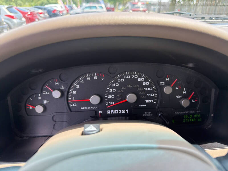 2005 Ford Explorer Eddie Bauer