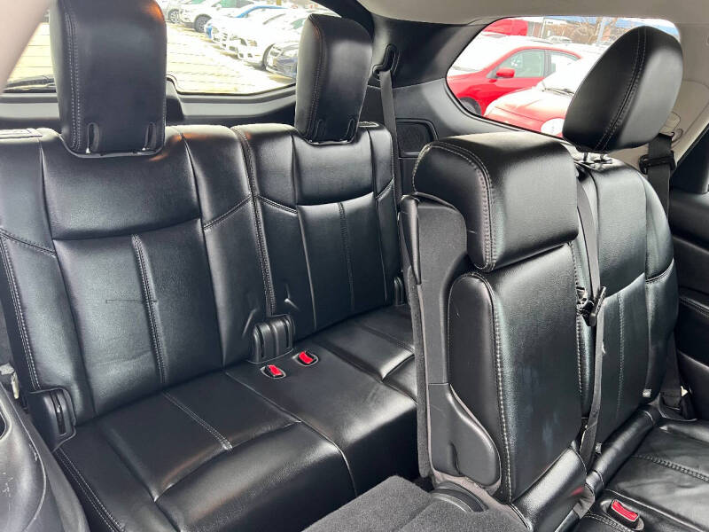 2017 Nissan Pathfinder Platinum