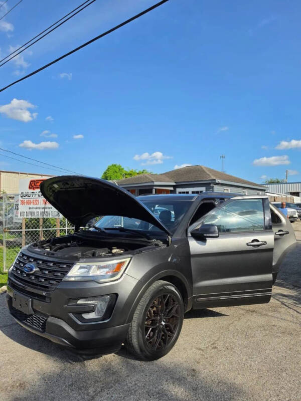 2017 Ford Explorer XLT