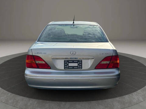 2003 Lexus LS 430